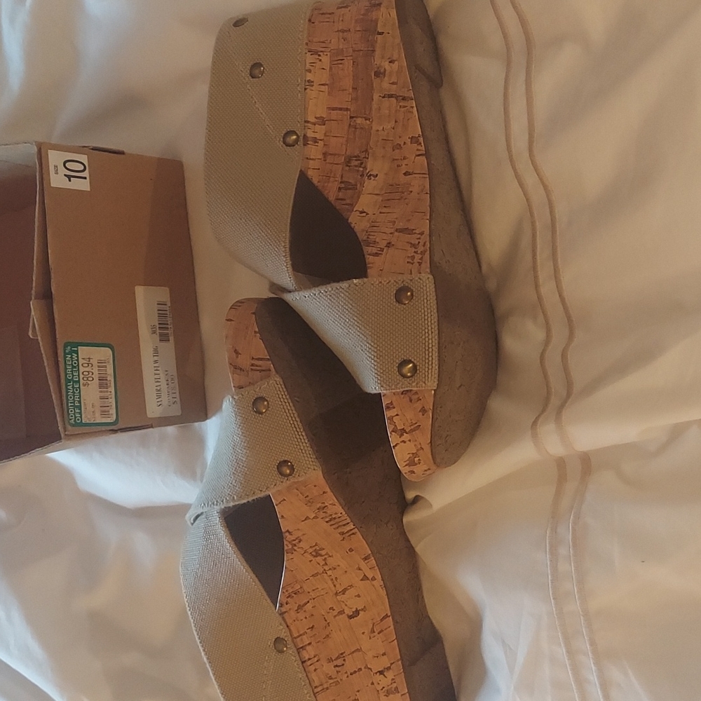 Espirit wedge sandal